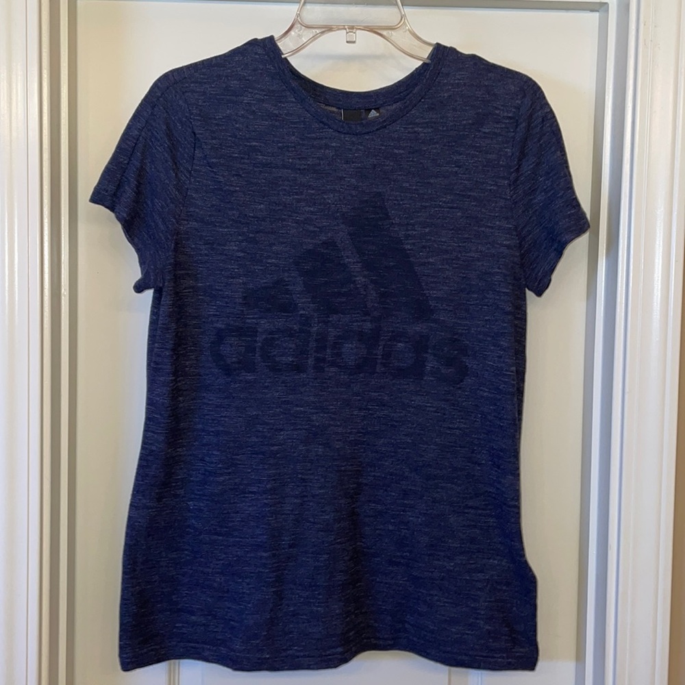 Adidas tee